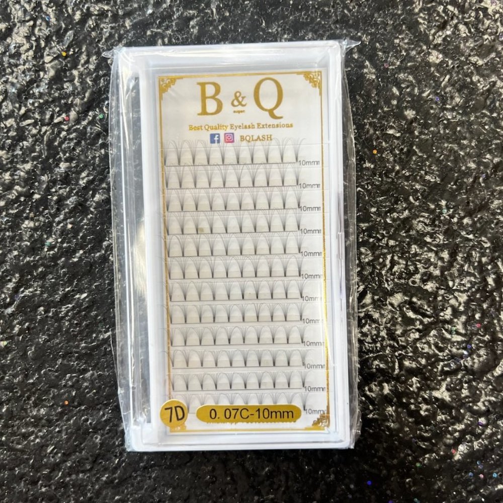 B & Q Eyelash Extensions Premade Fans  7D-.07D-12 mm (x40)
